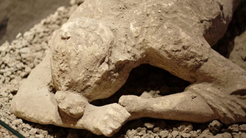 naples-7-days-pass-pompeii-museums-transport-included