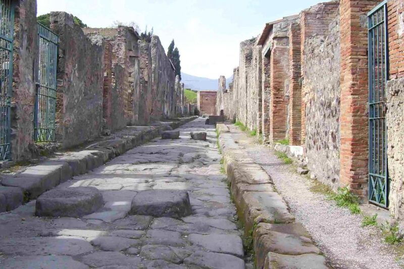 naples-and-pompeii-half-day-tour