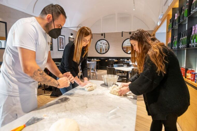 naples-authentic-neapolitan-pizza-making-class