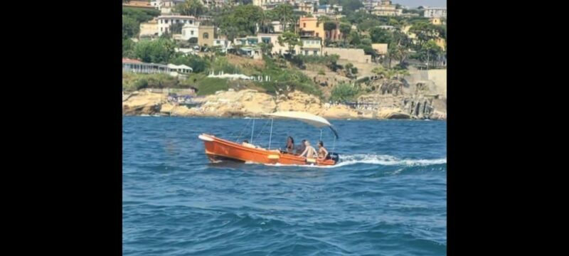 Naples: Boat tour / Giro in barca - Key Points