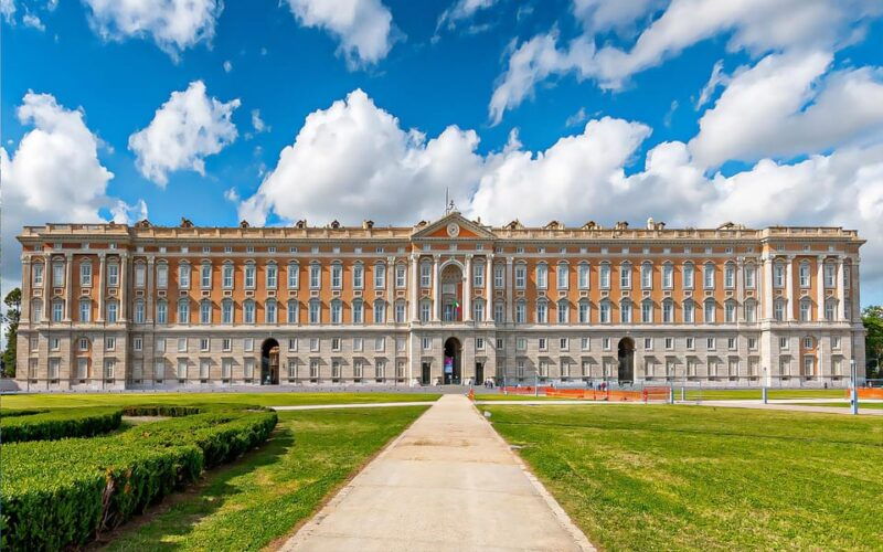 naples-caserta-royal-palace-guided-tour-with-transfers