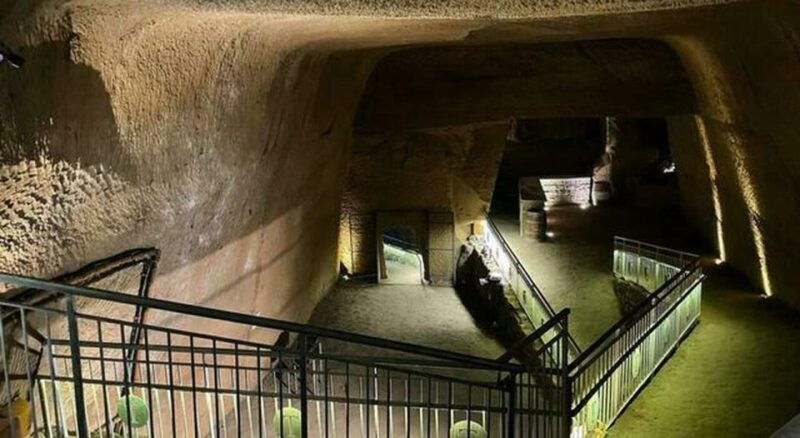 naples-city-and-lapis-museum-tour-with-an-archaeologist