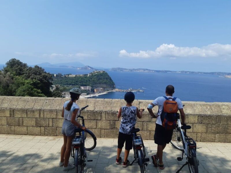 naples-city-highlights-guided-bike-tour