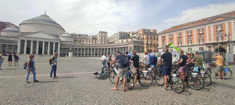 naples-city-highlights-guided-bike-tour