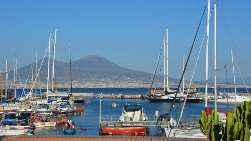 naples-daily-weekly-transport-ticket-map-and-audio-guide