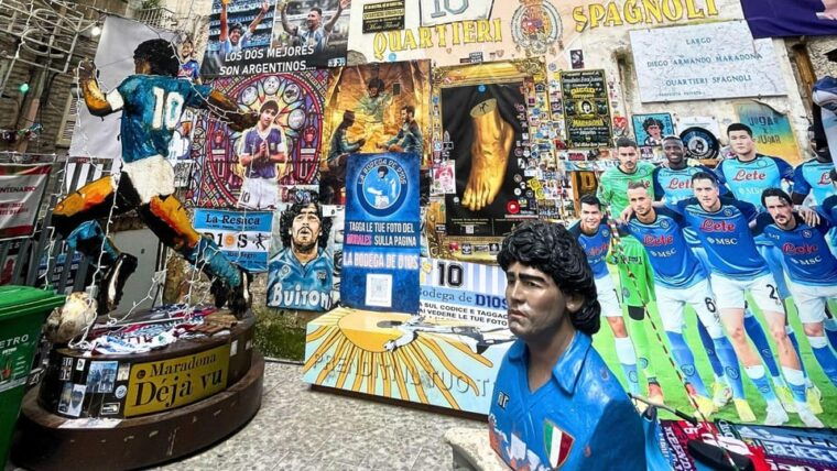 naples-discover-via-toledo-amid-history-and-tradition