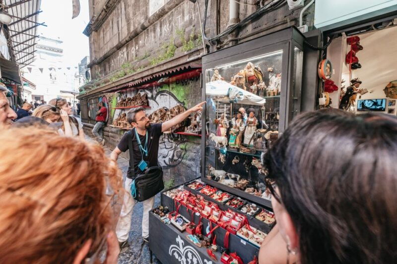 naples-downtown-tour-with-veiled-christ-st-clare-tickets