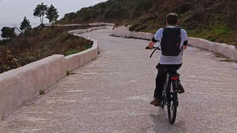 Naples: e-bike rental on Mount Vesuvius with crater access - FAQ