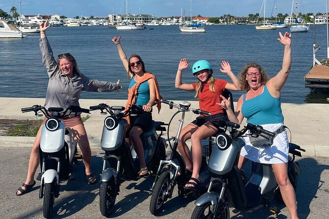 naples-florida-electric-moped-tour-family-fun-easy-to-ride