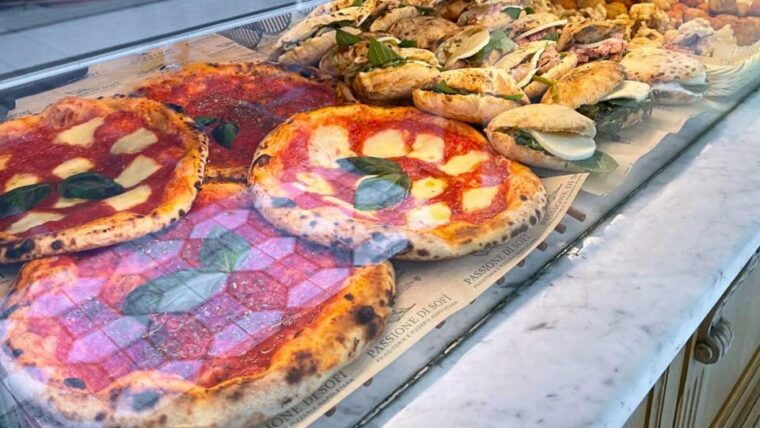 naples-guided-tour-of-spaccanapoli-and-street-food-tasting