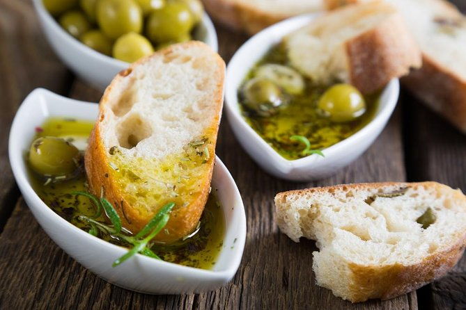 naples-hands-on-cooking-class-gnocchi-ravioli-tiramisu-wine