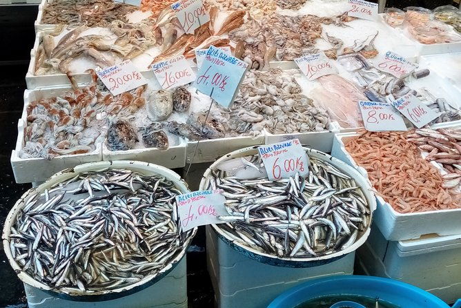 naples-historic-center-private-tour-with-pizza-lunch-2