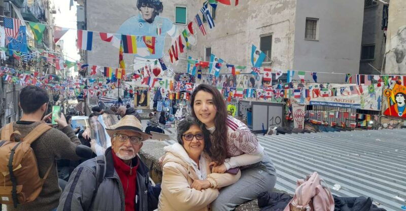 naples-historical-and-street-art-walking-tour-2