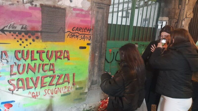 naples-historical-and-street-art-walking-tour-2