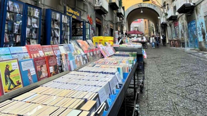 naples-historical-centre-tour-and-visit-to-the-water-museum