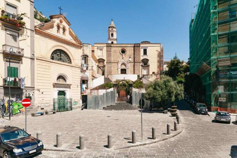naples-hop-on-hop-off-bus-tour-24-hour-ticket