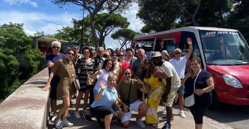 naples-hop-on-hop-off-bus-tour-of-naples