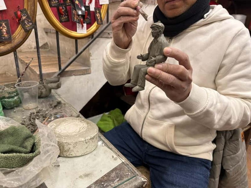 Naples: Nativity Figurine Workshop & Pizza Tasting Tour - The Artisan Workshop Experience
