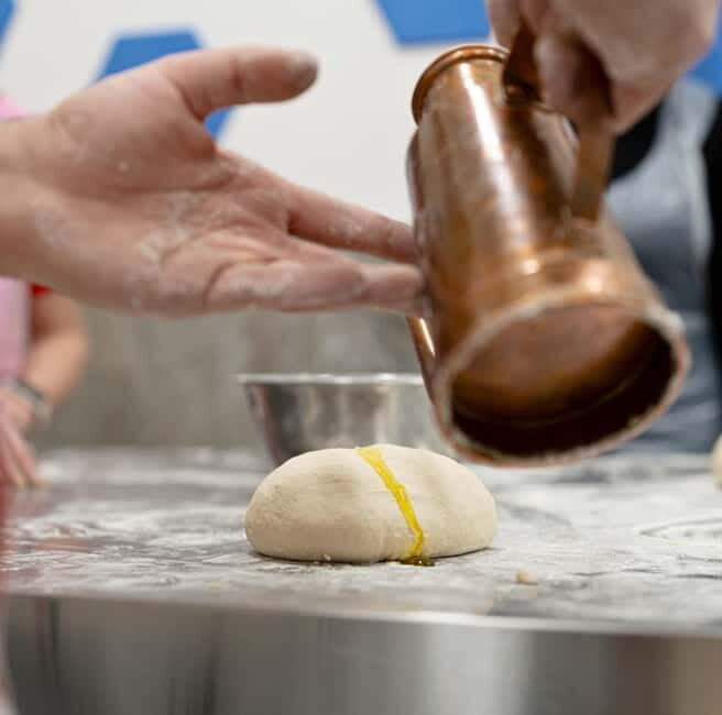 Naples: Neapolitan Pizza and Tiramisu Cooking Class - Discovering the Charm of a Naples Pizza and Tiramisu Cooking Class