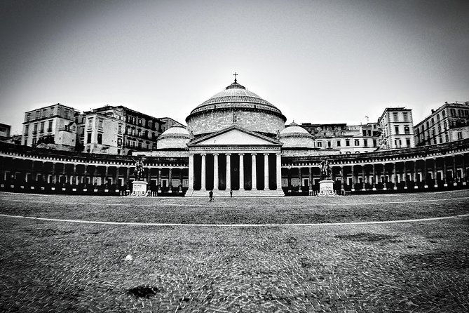 naples-orientation-private-walking-tour-2