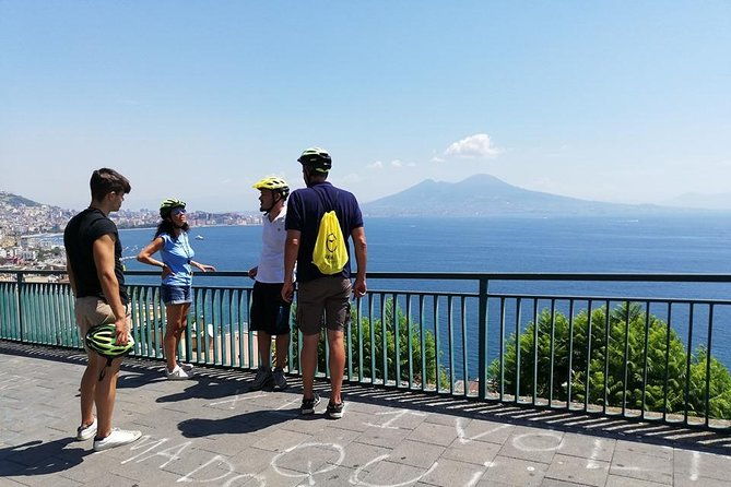 naples-panoramic-e-bikepedal-assistedride-with-pizza-tasting