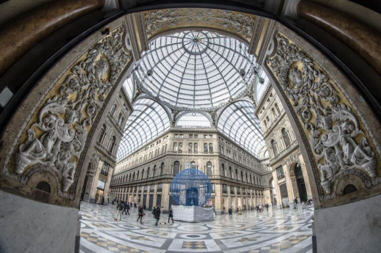 naples-panoramic-private-tour-by-vintage-fiat-500-or-600