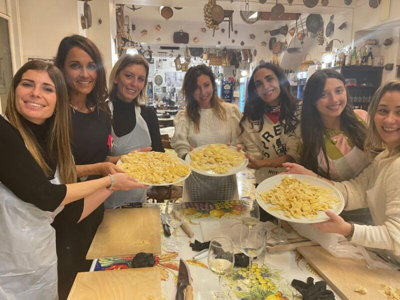 naples-pasta-cooking-class-with-tiramisu-and-a-drink