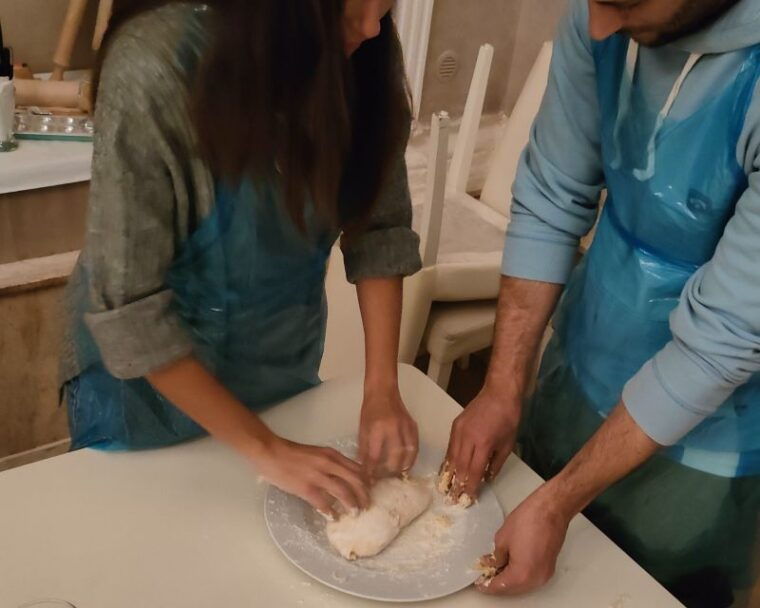 naples-pasta-making-class-with-starter-and-drink
