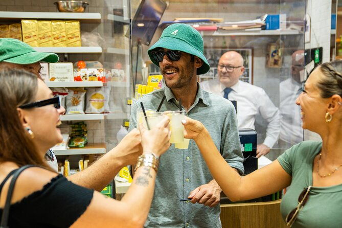 naples-pizza-drinks-tour-a-slice-of-naples-with-eating-europe