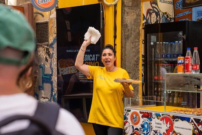 naples-pizza-drinks-tour-a-slice-of-naples-with-eating-europe