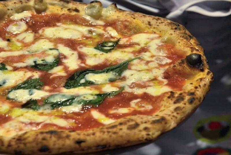 naples-pizza-tasting-gourmet-experience
