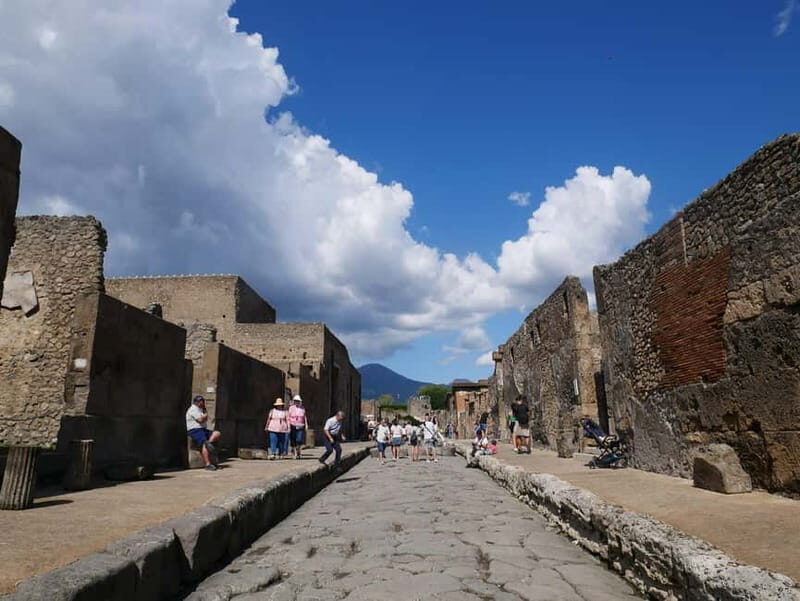 Naples: Pompeii, Mt.Vesuvius and Wine Tasting:  Deluxe Tour - What to Expect from This All-Day Adventure