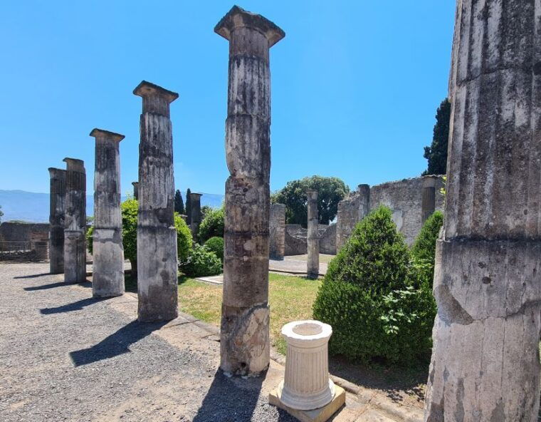 naples-pompeii-self-guided-audio-tour