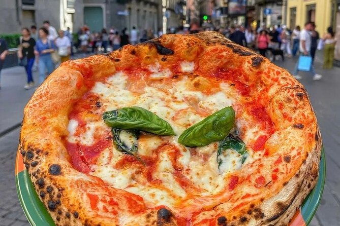 naples-private-food-walking-tour-from-pizza-to-limoncello-2