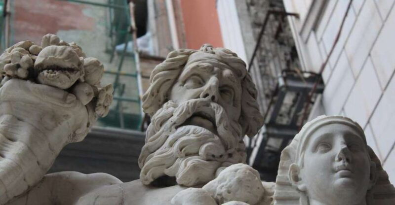 naples-private-guided-walking-tour-with-local-michele-arpa