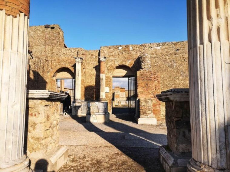 naples-private-pompeii-and-amalfi-coast-day-trip