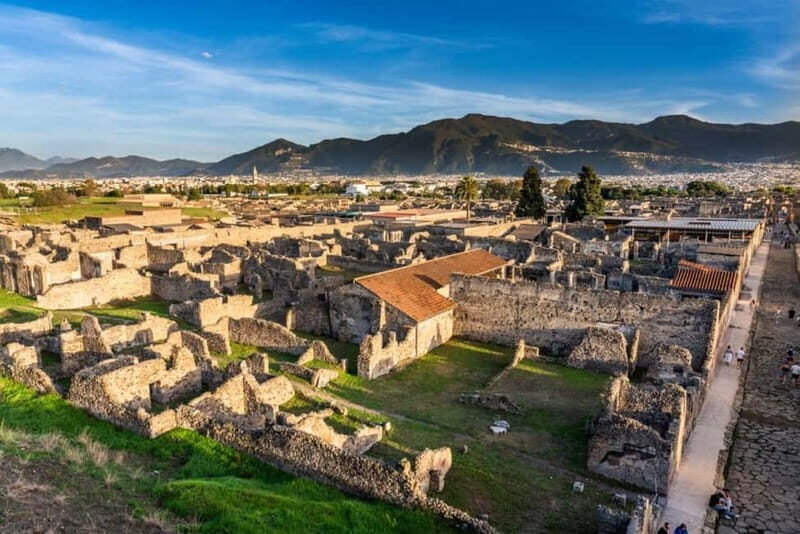Naples: Private Pompeii & Vineyard Escape with Local - An In-Depth Look at This Private Tour