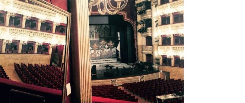 naples-private-walking-tour-with-local-art-historian-guide