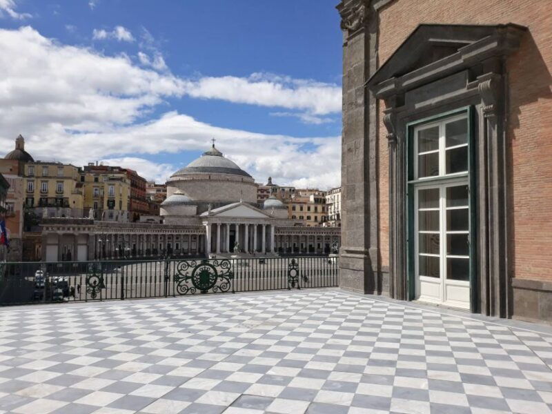 naples-royal-palace-and-spanish-quarter-private-tour
