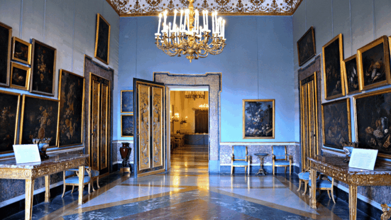 naples-royal-palace-entry-ticket-with-digital-audio-guide