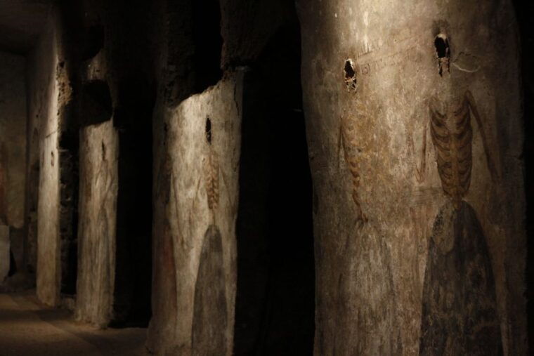 naples-san-gaudioso-catacombs-guided-tour