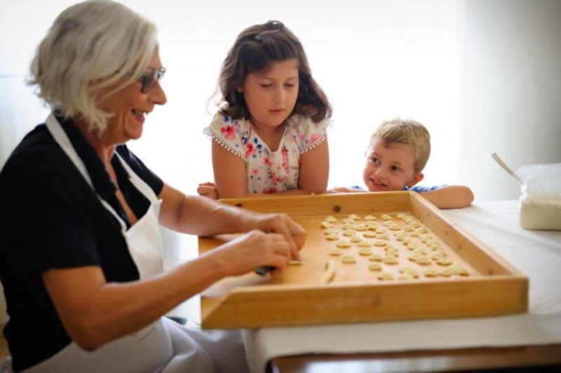 naples-share-your-pasta-love-in-a-locals-home