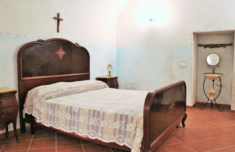 naples-show-of-traditional-songs-and-dances-with-tasting