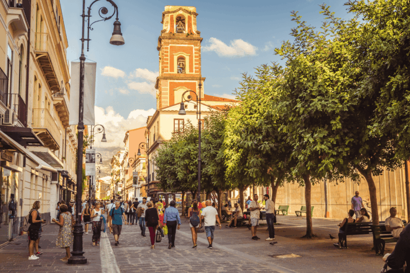 naples-sorrento-and-pompeii-with-lunch-tickets-included