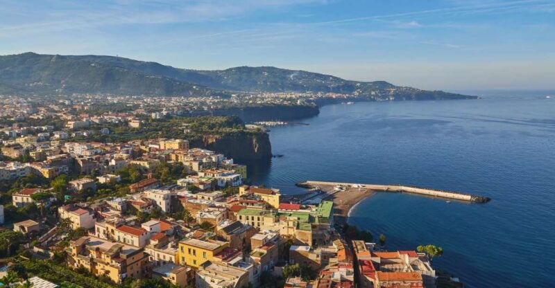 naples-sorrento-and-pompeii-with-lunch-tickets-included