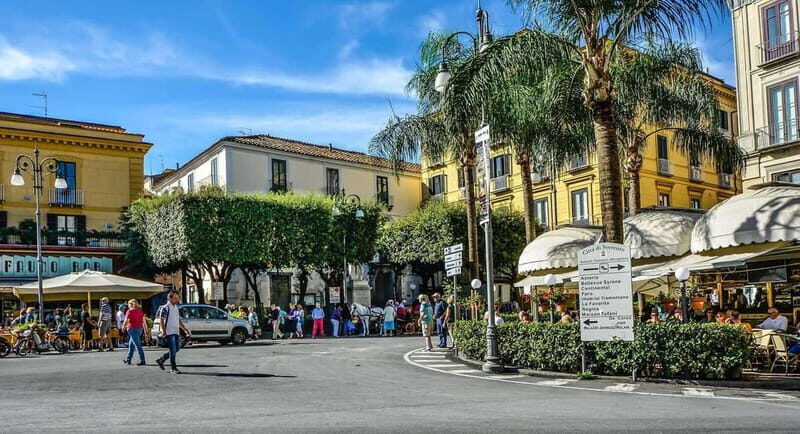 Naples: Sorrento, Positano, Amalfi and Ravello trip bus - The Experience: What You Can Expect