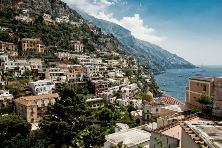 naples-sorrento-positano-private-amalfi-coast-tour-by-vespa