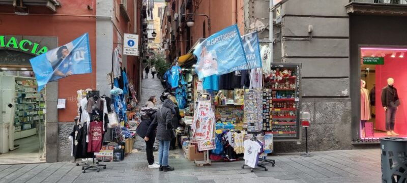 naples-spanish-quarter-and-underground-naples-walking-tour