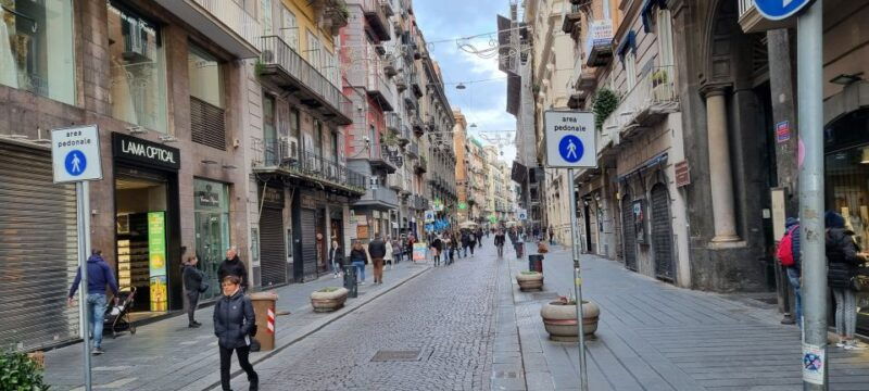 naples-spanish-quarter-and-underground-naples-walking-tour