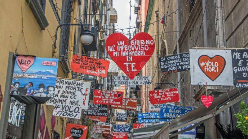 naples-spanish-quarters-walking-tour